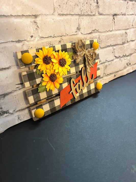 Sunflower Pallet Sign